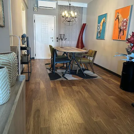 Eleny Apartmán Peraía