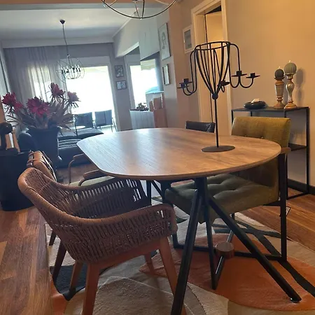 Eleny Apartmán Peraía